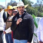 GOBIERNO DE ZACATECAS, MIGRANTES Y MUNICIPIO REHABILITAN CANCHA EN LA BLANCA, SOMBRERETE.