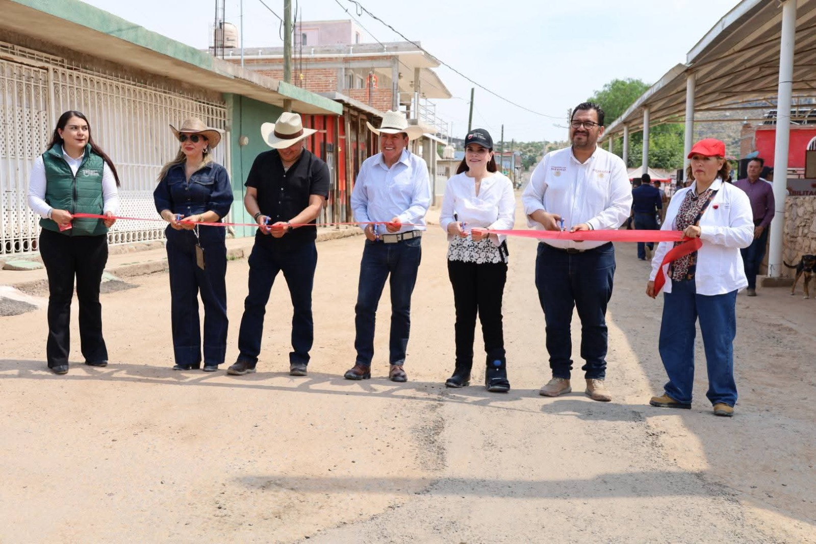 CON INVERSIÓN DE 21 MDP, FORTALECE GOBERNADOR DAVID MONREAL SISTEMA DE ALCANTARILLADO EN LUIS MOYA