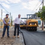 CONTINÚA PROGRAMA DE PAVIMENTACIÓN EN GUADALUPE AHORA EN COLONIA LAS FUENTES Y AVENIDA BARINES.