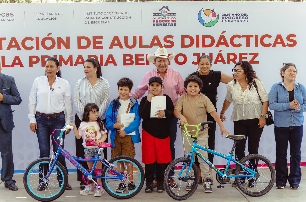 CON OBRAS DE INFRAESTRUCTURA ESCOLAR, BENEFICIA GOBERNADOR DAVID A NIÑAS Y NIÑOS DE VALPARAÍSO