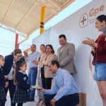 ENTREGAN PEPE SALDÍVAR Y SUSANA BARRAGÁN AULA DIDÁCTICA EN EL HÍPICO