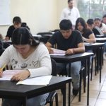 1 MIL 270 JÓVENES PRESENTAN EXAMEN PARA INGRESAR A LAS ESCUELAS NORMALES DE ZACATECAS.