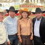 GOBIERNO ESTATAL ENTREGA RECONOCIMIENTO MÉRITO MIGRANTE AL CENTRO SOCIAL Y CULTURA ZACATECANO DE LA CDMX.