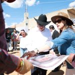 FORTALECE GOBERNADOR DAVID MONREAL CONECTIVIDAD Y MOVILIDAD SUSTENTABLE EN PLATEROS.