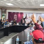 SE REÚNE PEPE SALDÍVAR CON HABITANTES DE SAN COSME